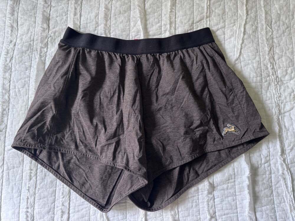 Tracksmith Women's Session Shorts - Size Medium